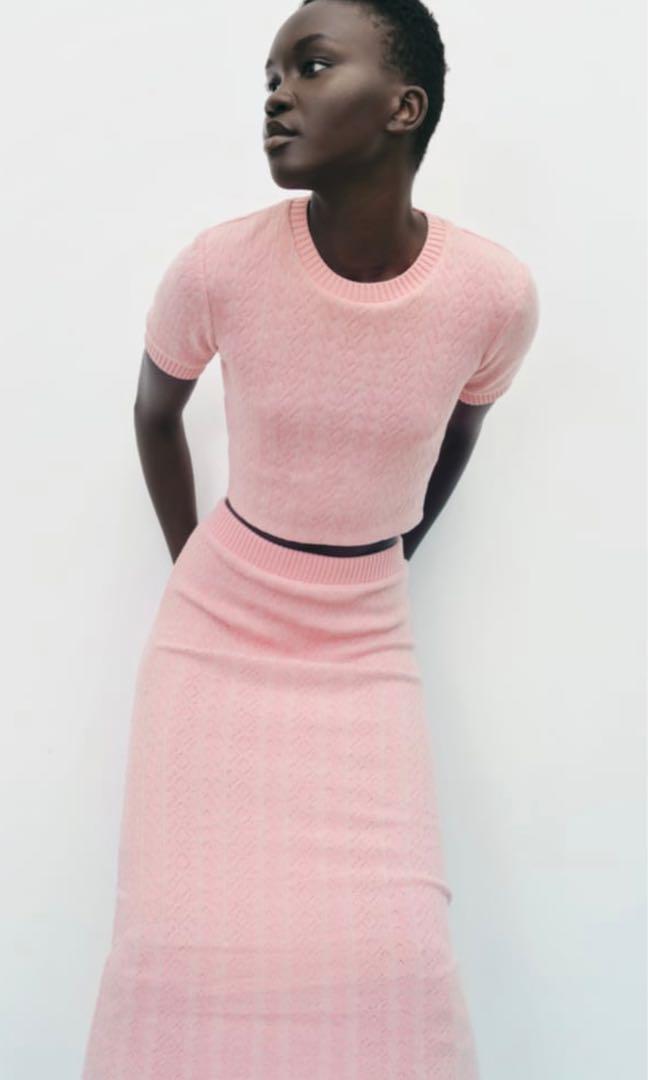 Zara CableKnit Crop Top, Women's Fashion, Tops, Others Tops on Carousell