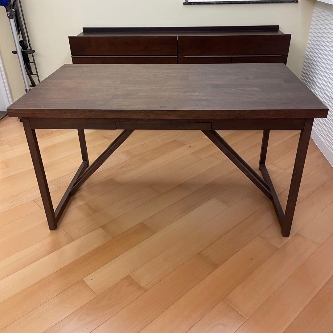 原價$6490]Alot Living 日本Tocco泰國造實木餐枱Tocco Dining Table Siam Mahogany Made in  Thailand, 傢俬＆家居, 傢俬, 桌子- Carousell