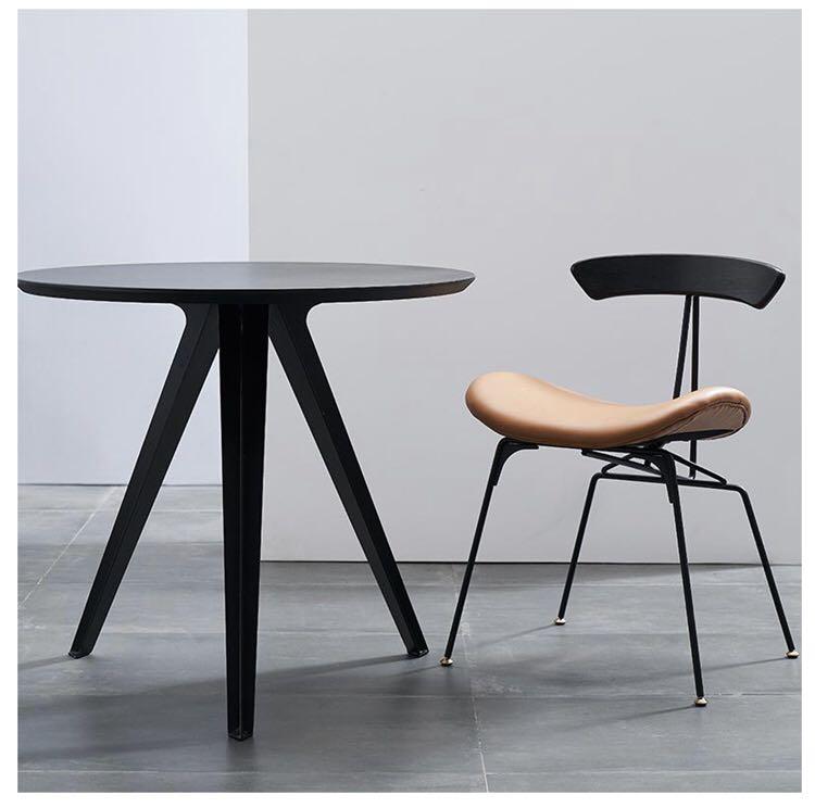 Antsy Chair (Category: Chairs) located in Quezon City. Submitted by jpy00 (Listing ID 1141384755, Image 2). Description: Brand New Chair Still Wrapped Length: 54cm Width: 46cm Height: 74cm Seat Height: 45.5.