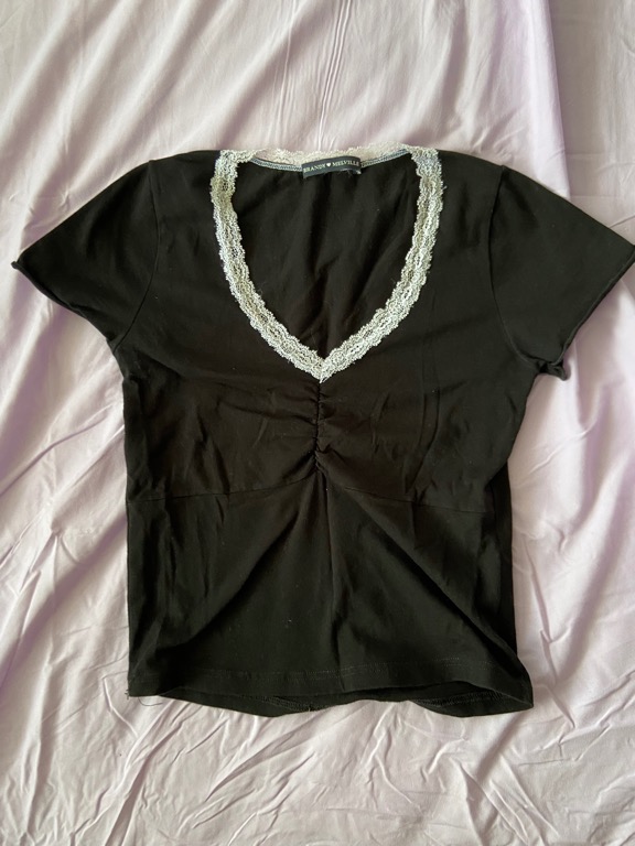 brandy melville black and white lace gina top, Women's Fashion, Tops