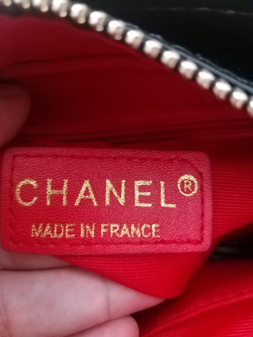 Chanel gabrielle size 24cm kulit made in france lengkap box, Fesyen Wanita,  Tas & Dompet di Carousell