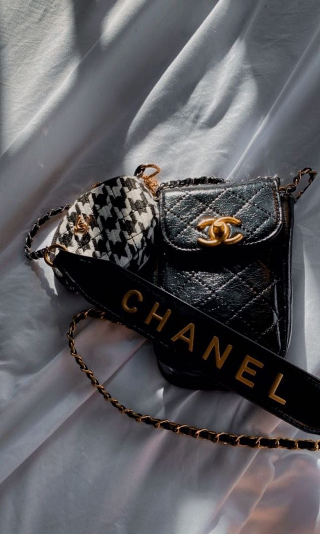 CHANEL Pre-Owned CC Chain Mobile Phone Case Shoulder Bag - Farfetch