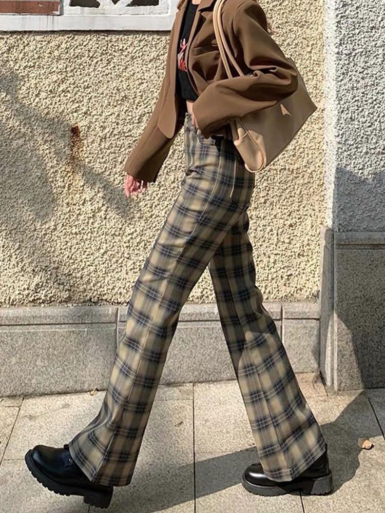 Checkered flare top pants