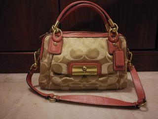 (Category: ) located in . Submitted by lex.choosy (Listing ID 1141464903, Image 1). Description: .
