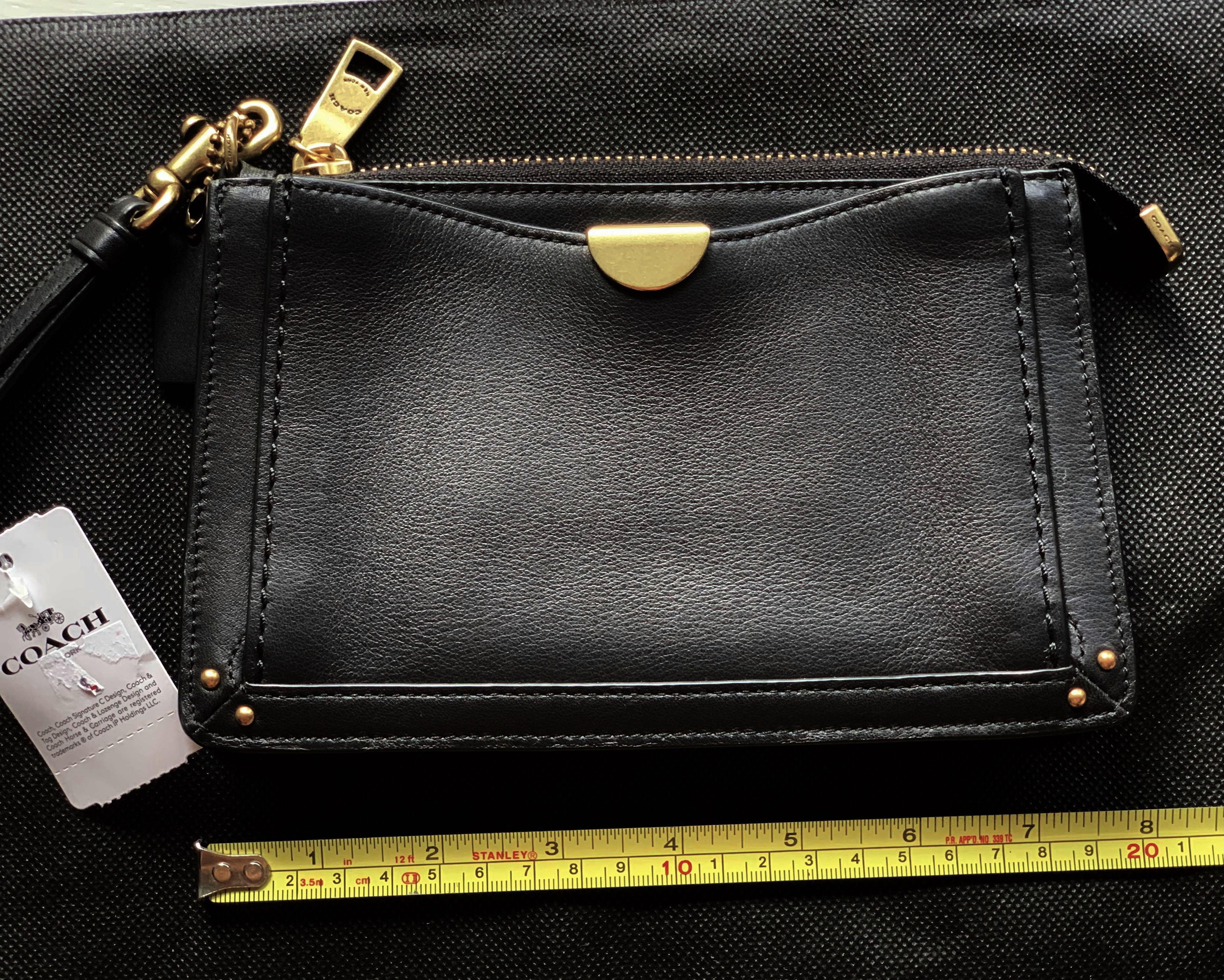 Dreamer wristlet sales coach