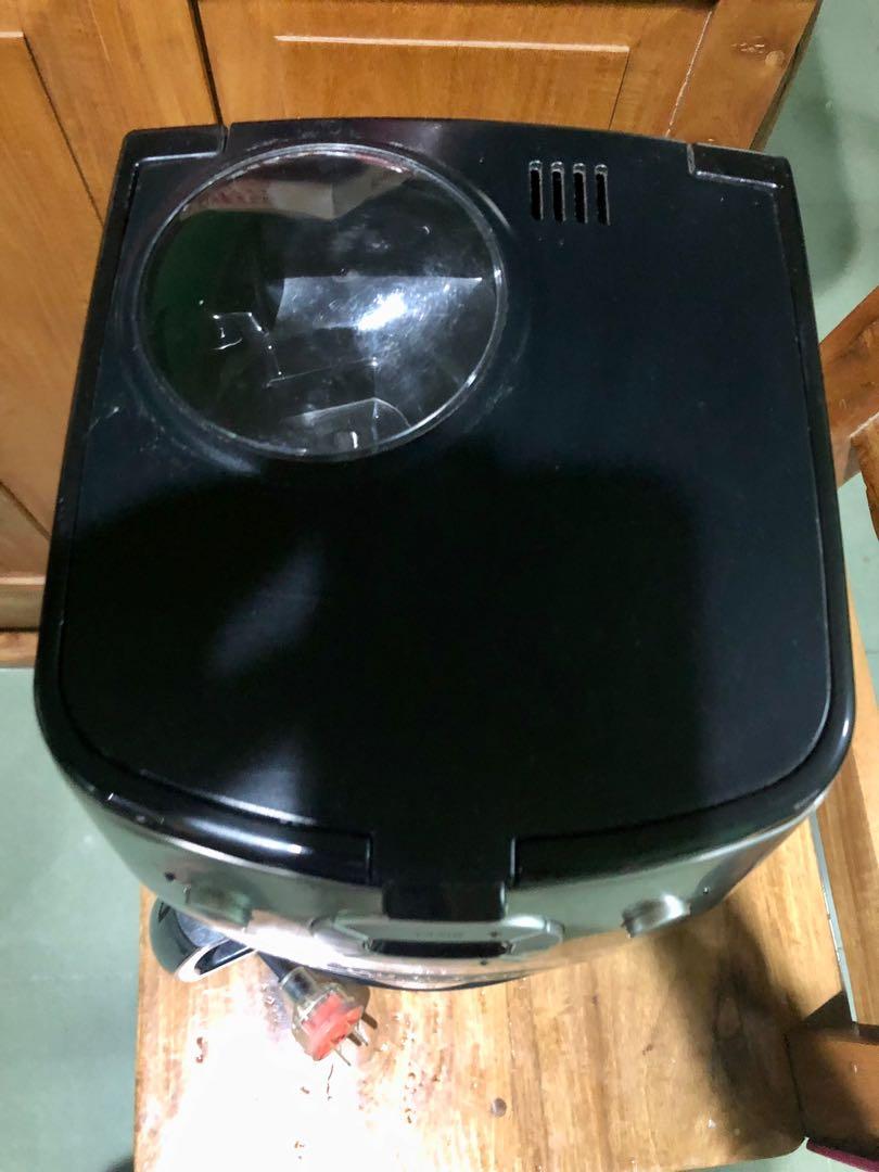 Cuisinart DGB625BC 12cup grind & brew coffee maker, TV & Home