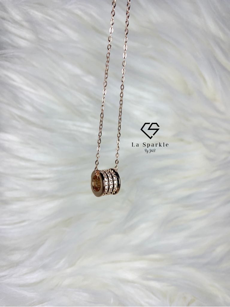 Ellena rose necklace cheap
