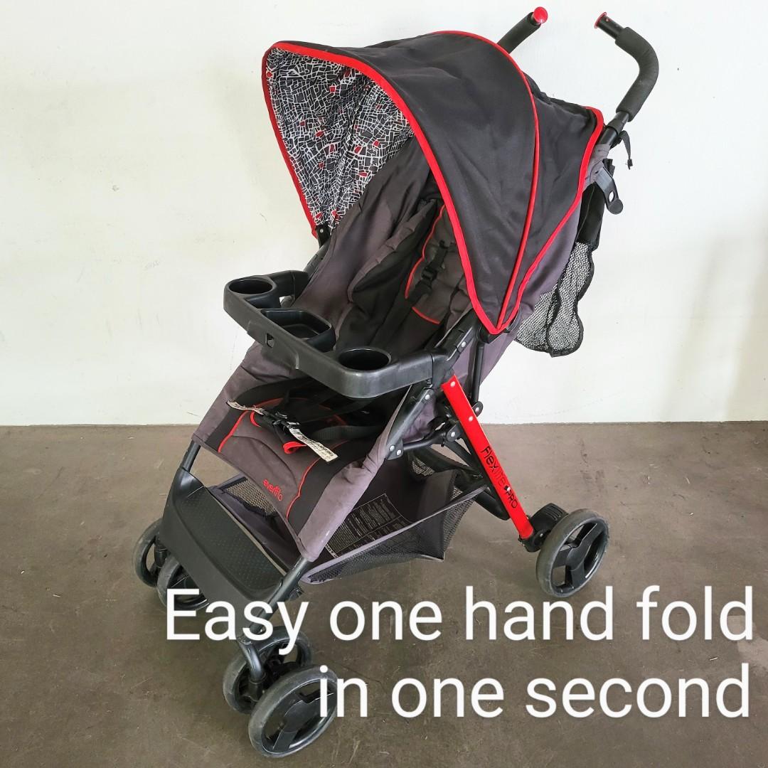pram easy to fold