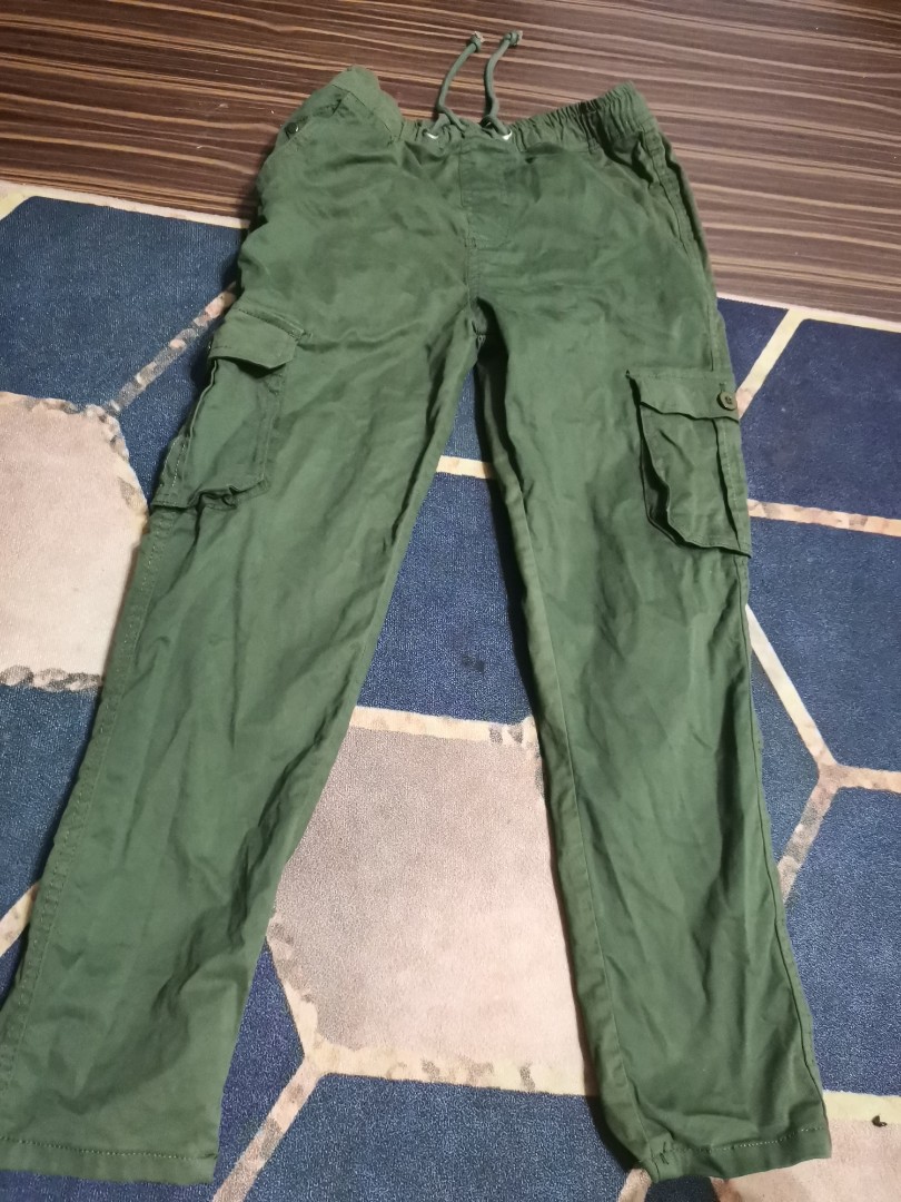 H&m Cargo pants, Women's Fashion, Bottoms, Jeans & Leggings on Carousell