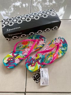 (Category: ) located in . Submitted by star8_closet (Listing ID 1141493171, Image 1). Description: .
