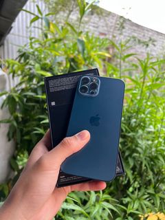 (Category: ) located in . Submitted by Ampang_Gadget (Listing ID 1141374477, Image 1). Description: .