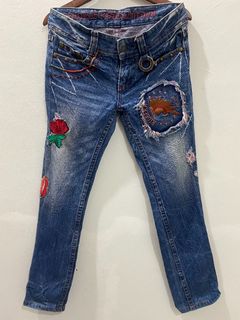 (Category: ) located in . Submitted by superbcollection (Listing ID 1141399396, Image 1). Description: .