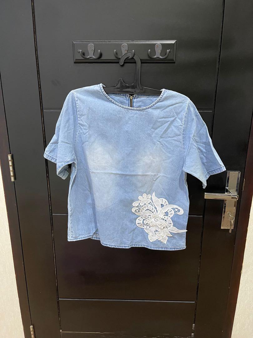 Jeans lace top, Fesyen Wanita, Pakaian 