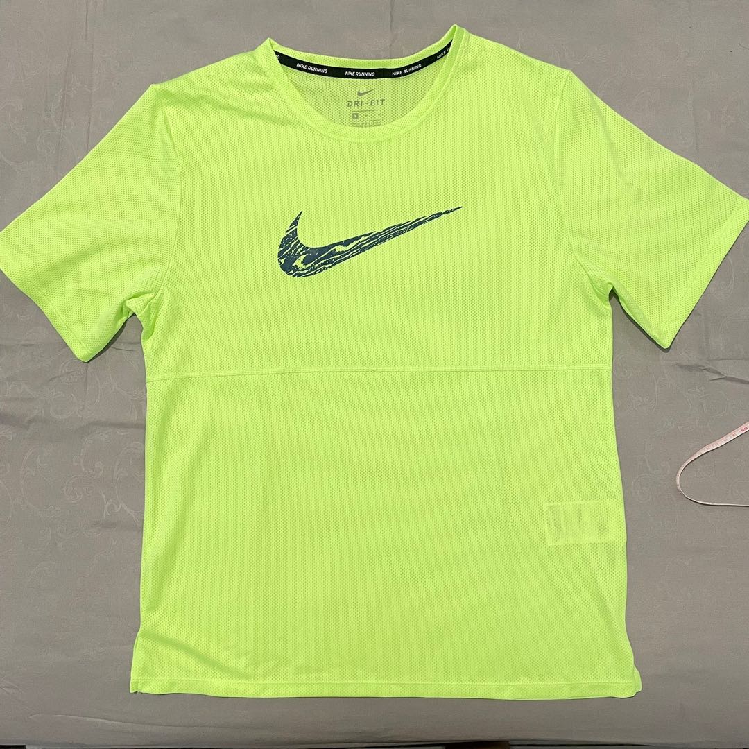 Kaos Nike breathe running tshirt, Olah 