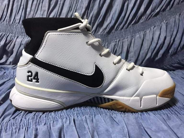 Kobe 1 undefeated white best sale