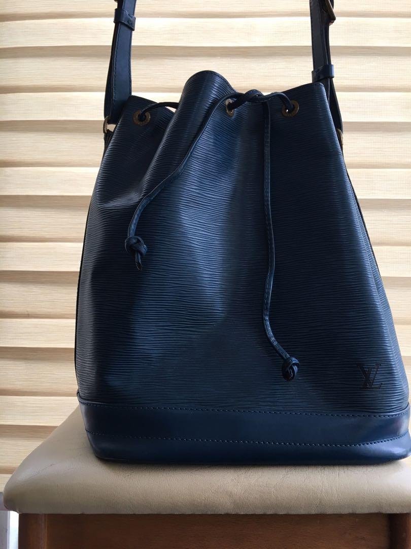 Louis Vuitton Blue Noe Epi PM Leather Bucket Bag - Ruby Lane