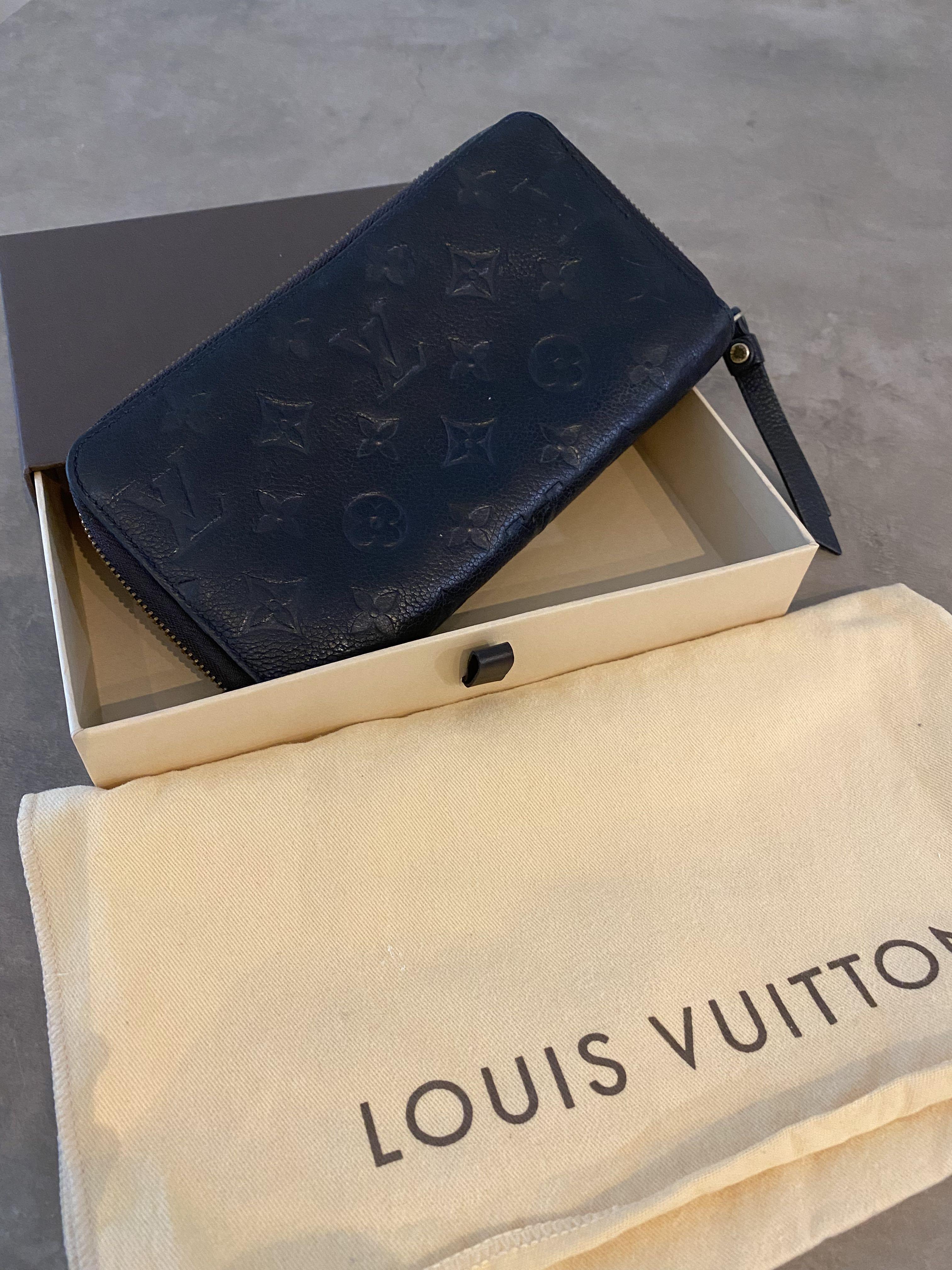 Louis Vuitton Womens Zippy Long Wallet