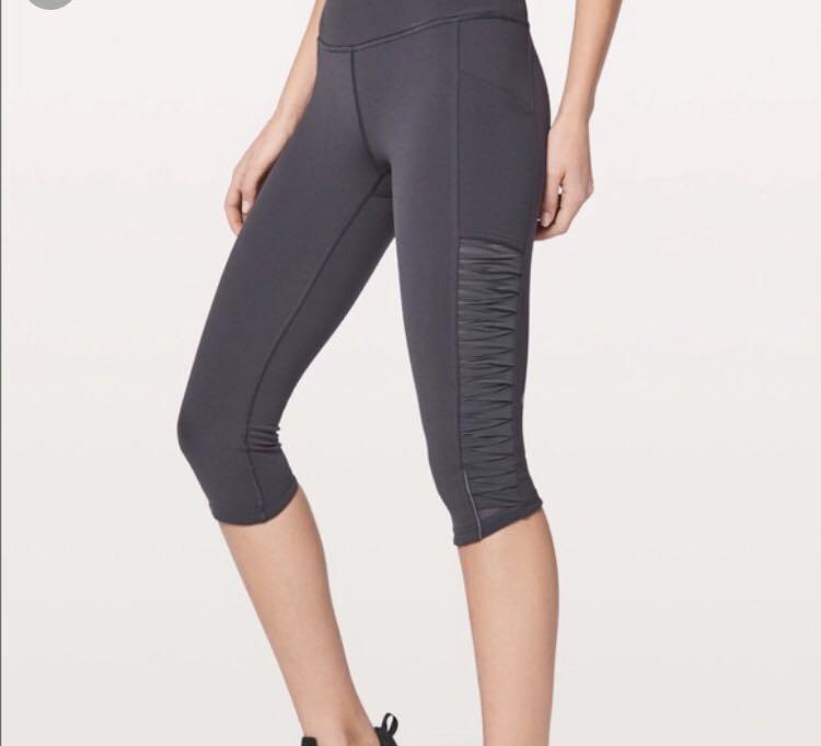 Lululemon Crop with Ruched Bottom Grey Size 10 Leggings, Women's