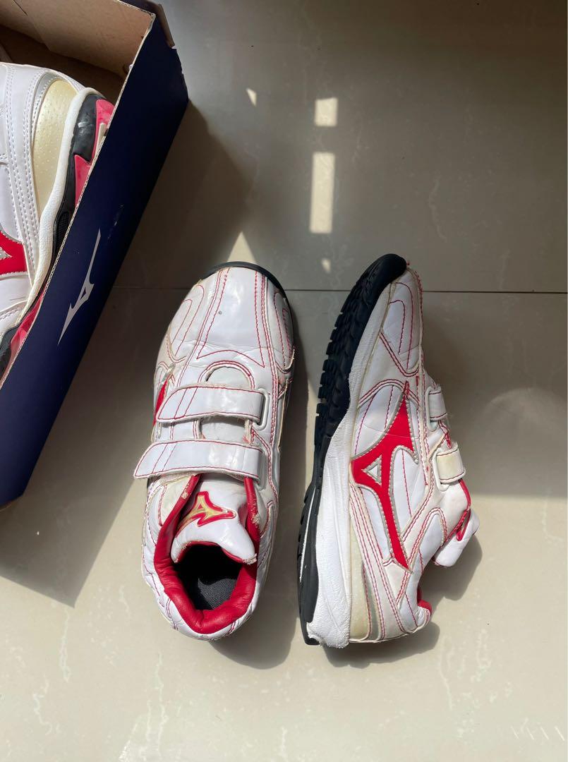 Sepatu softball mizuno outlet