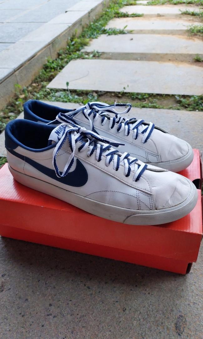 nike tennis classic slip on