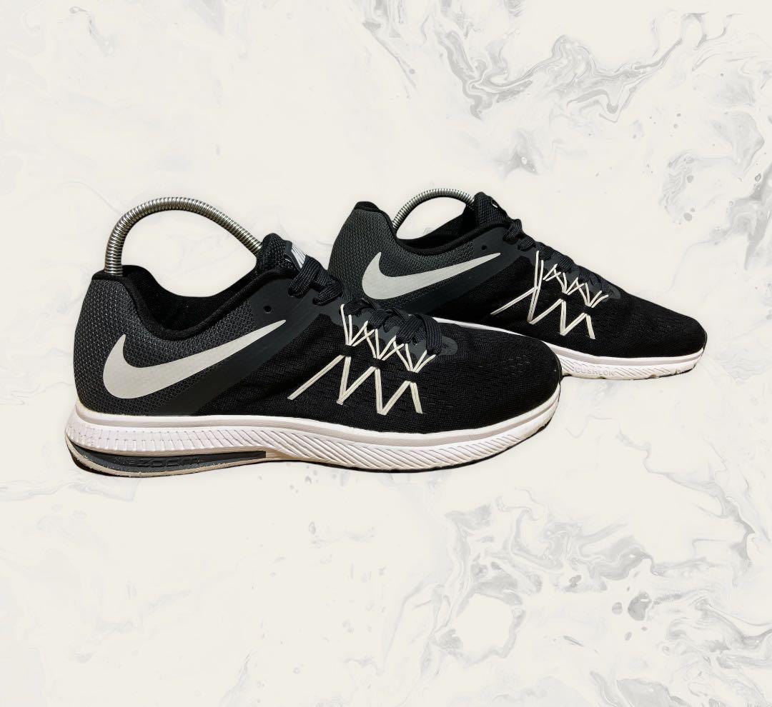 nike zoom winflo 2000