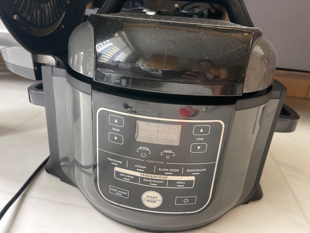 Ninja foodie air fryer / slow cooker / all in one, TV & Home