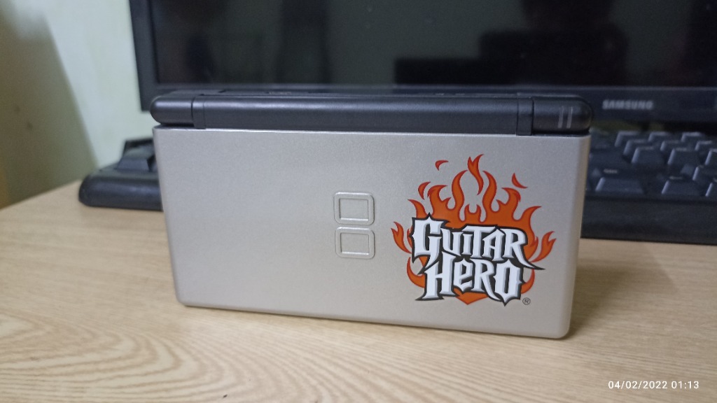 Nintendo DS Lite Guitar Hero Edition, Video Gaming, Video Game