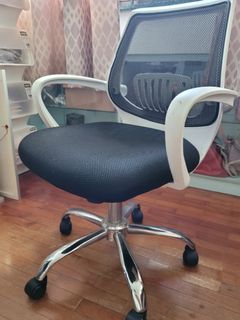 (Category: ) located in . Submitted by duhby11 (Listing ID 1141367464, Image 1). Description: .