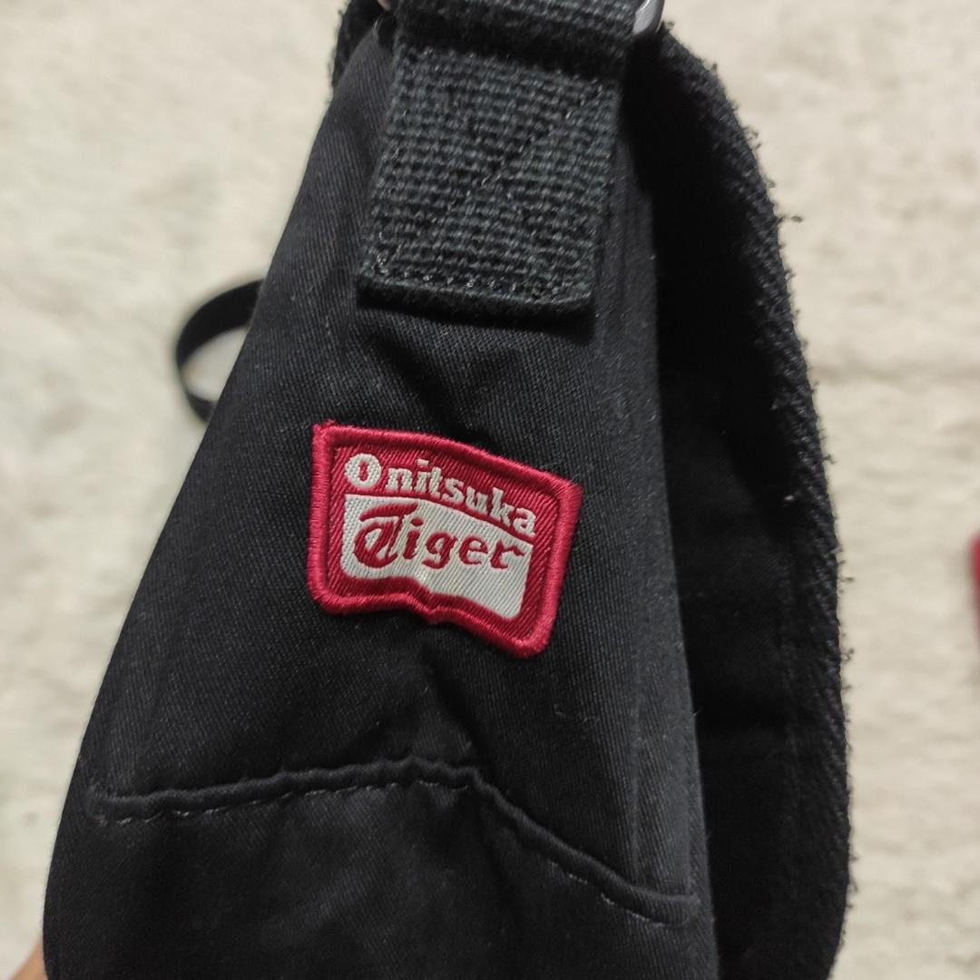 onitsuka tiger sling bag