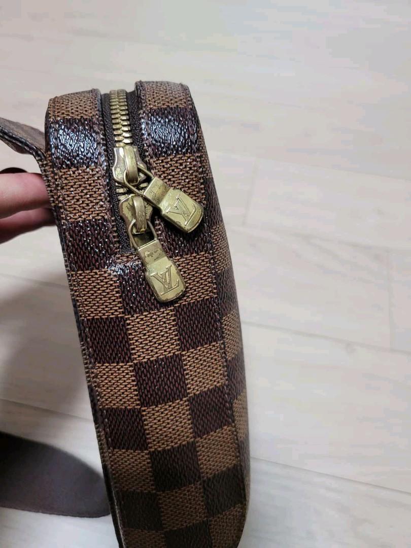 Magnificent Louis Vuitton Geronimos shoulder bag in brown checkerboard  leather, garniture en métal doré ref.536076 - Joli Closet