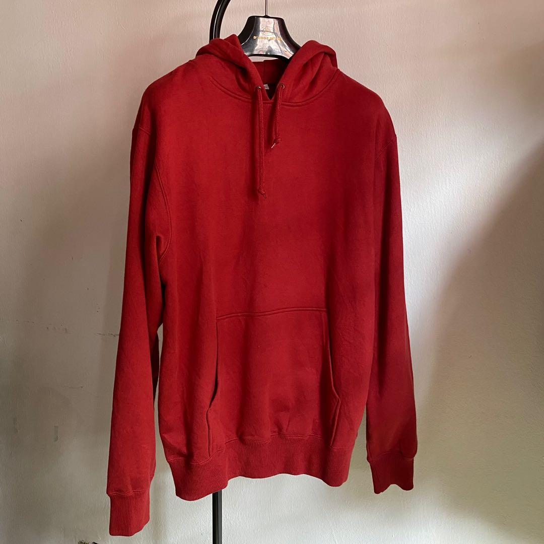 red hoodie uniqlo