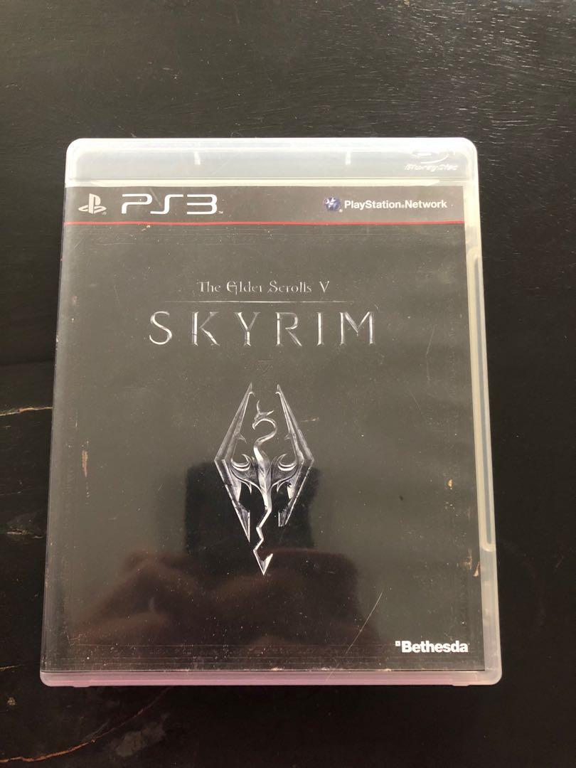 PS3 Disc Skyrim (Category: PlayStation) located in Cavite. Submitted by shop.katg (Listing ID 1141347928, Image 1). Description: Scratch free Complete Message for details.
