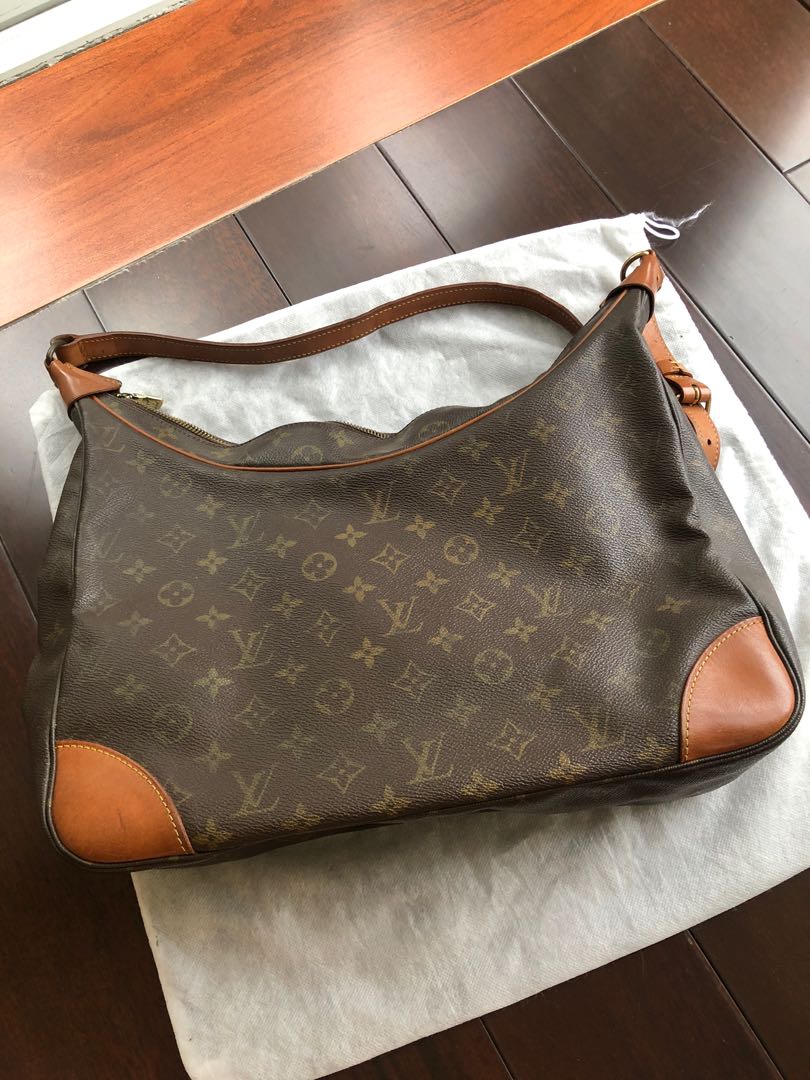 RARE & COLLECTION Authentic Louis Vuitton Monogram Boulodge 30 Shoulder