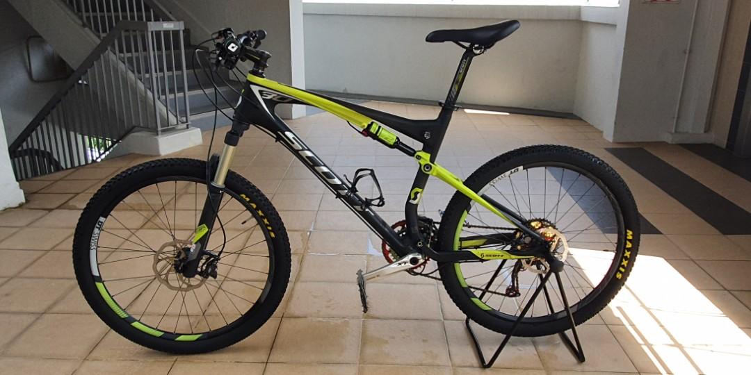 Scott spark 30 carbon hotsell