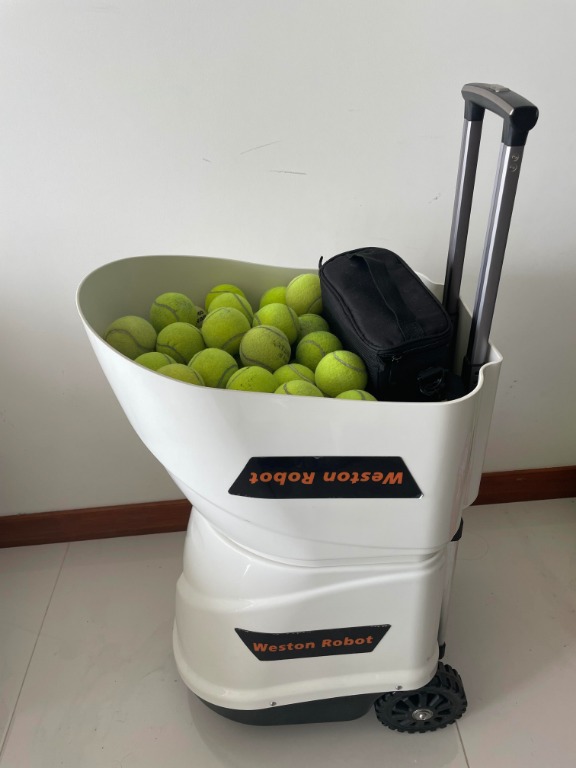 Secondhand tennis ball machine (weston robot), Sports Equipment, Sports