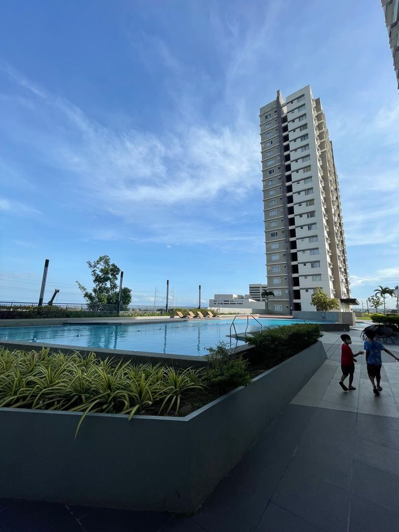 Studio type condo for rent at Avida Altura tower 2 Alabang muntinlupa