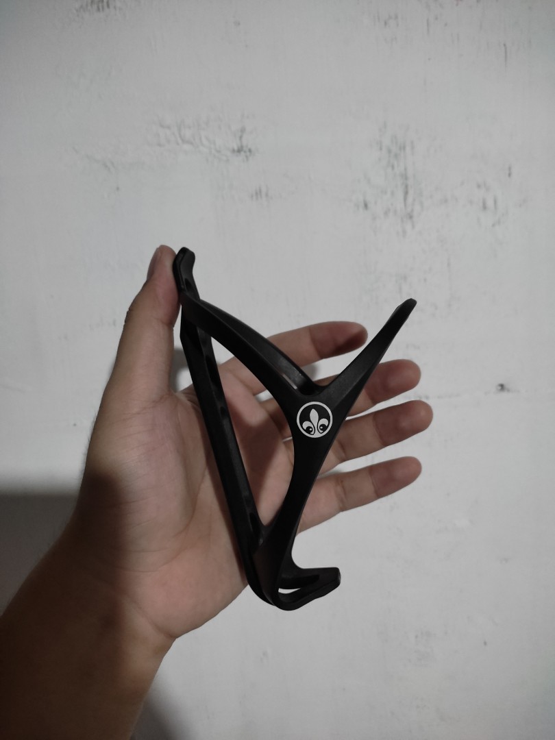 The project top bottle cage