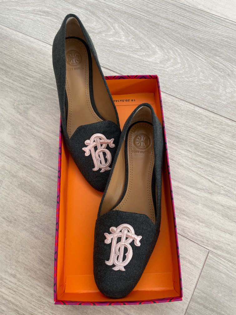 Tory Burch Antonia Loafer Melton/ Embroidery Size , 名牌, 鞋及波鞋- Carousell