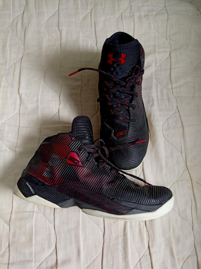Under Armour Mens Curry 2.5 Basketball Shoes Black Red White USA 10 UK 9 EUR 44 CHN 280 98 BR 42 CONDITION VERY GOOD TO