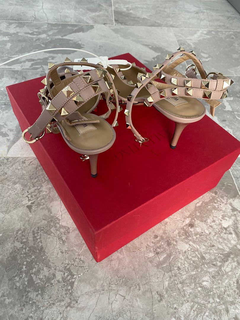 Brand New Authentic Valentino Rockstud Heels Women s Fashion