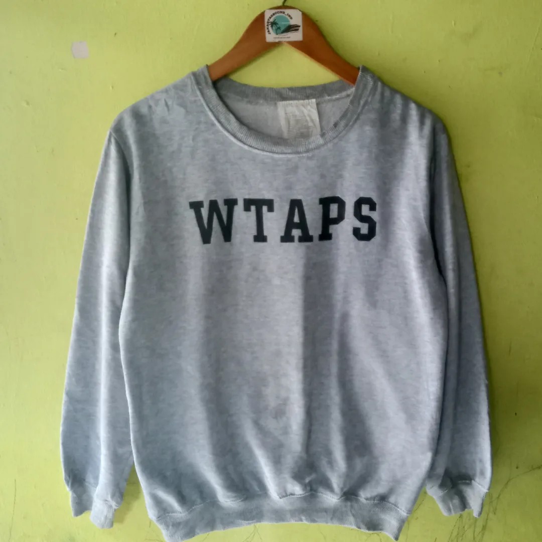 Wtaps crewneck not stussy carhartt thrasher hagt play cdg