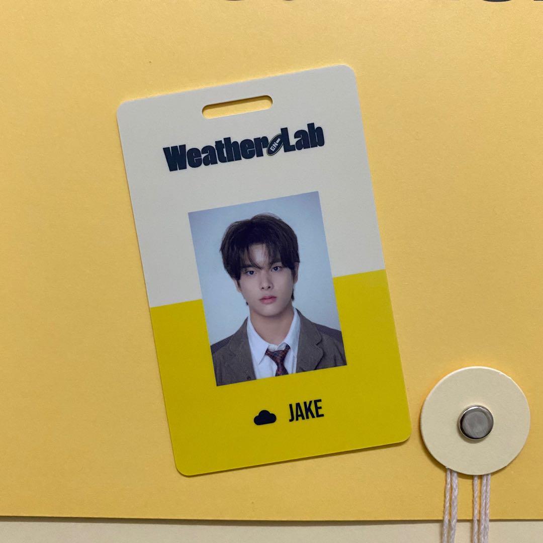 [WTS] ENHYPEN SEASON'S GREETINGS 2022 FULLSET, Hobbies & Toys