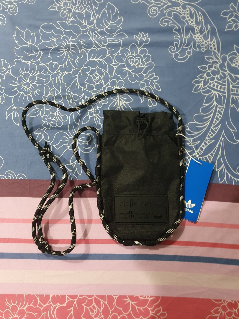 Adidas ryv festival bag store