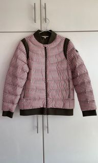 （分類：）位於 。 由 loveloveshopper 提交（商品編號 1141589013，圖片 1）。簡介： 。