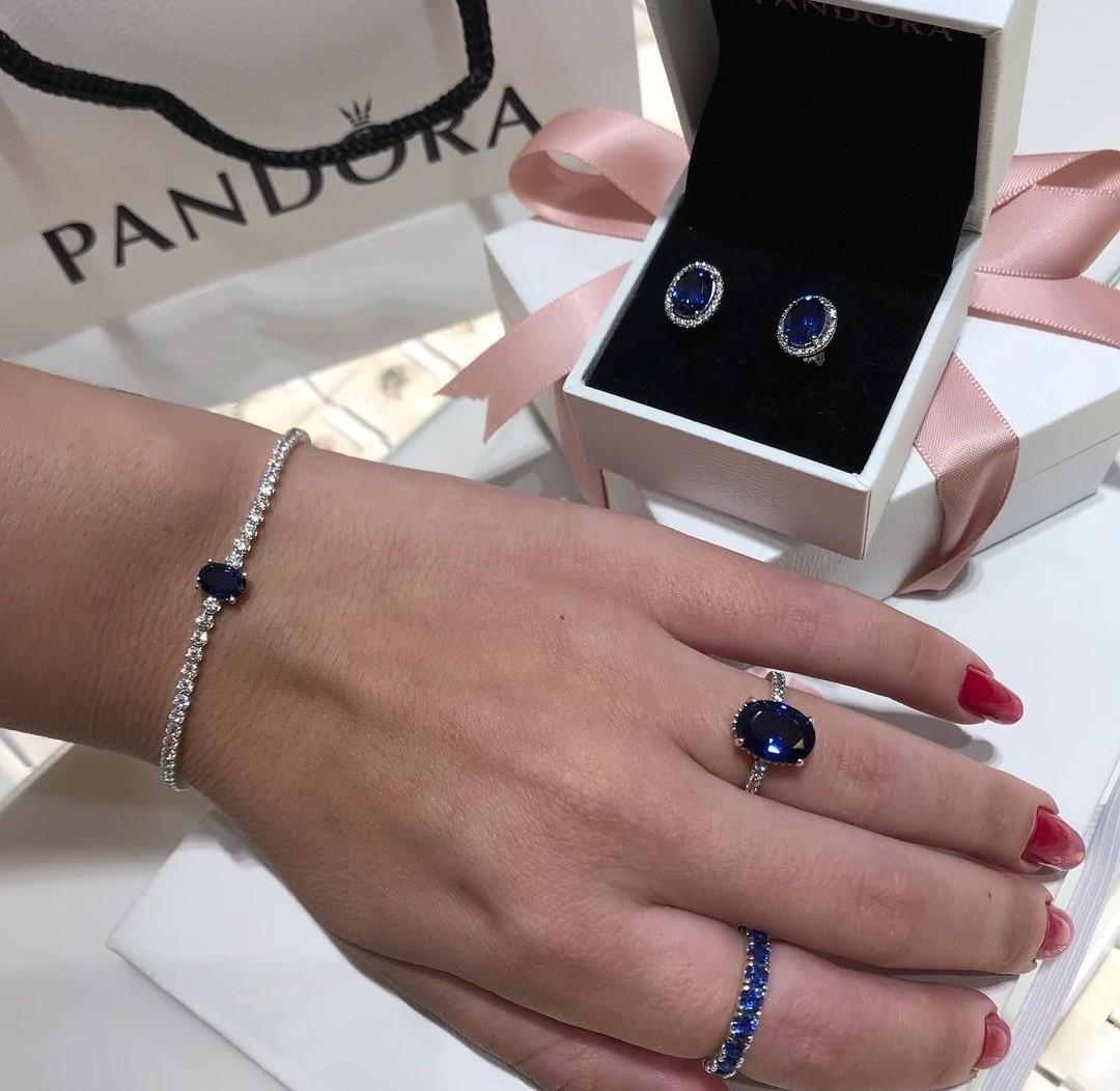 PANDORA Size 9 Radiant Elegance Sterling Silver Ring With Clear Zirconia |  Sterling silver rings, Pandora rings stacked, Silver rings
