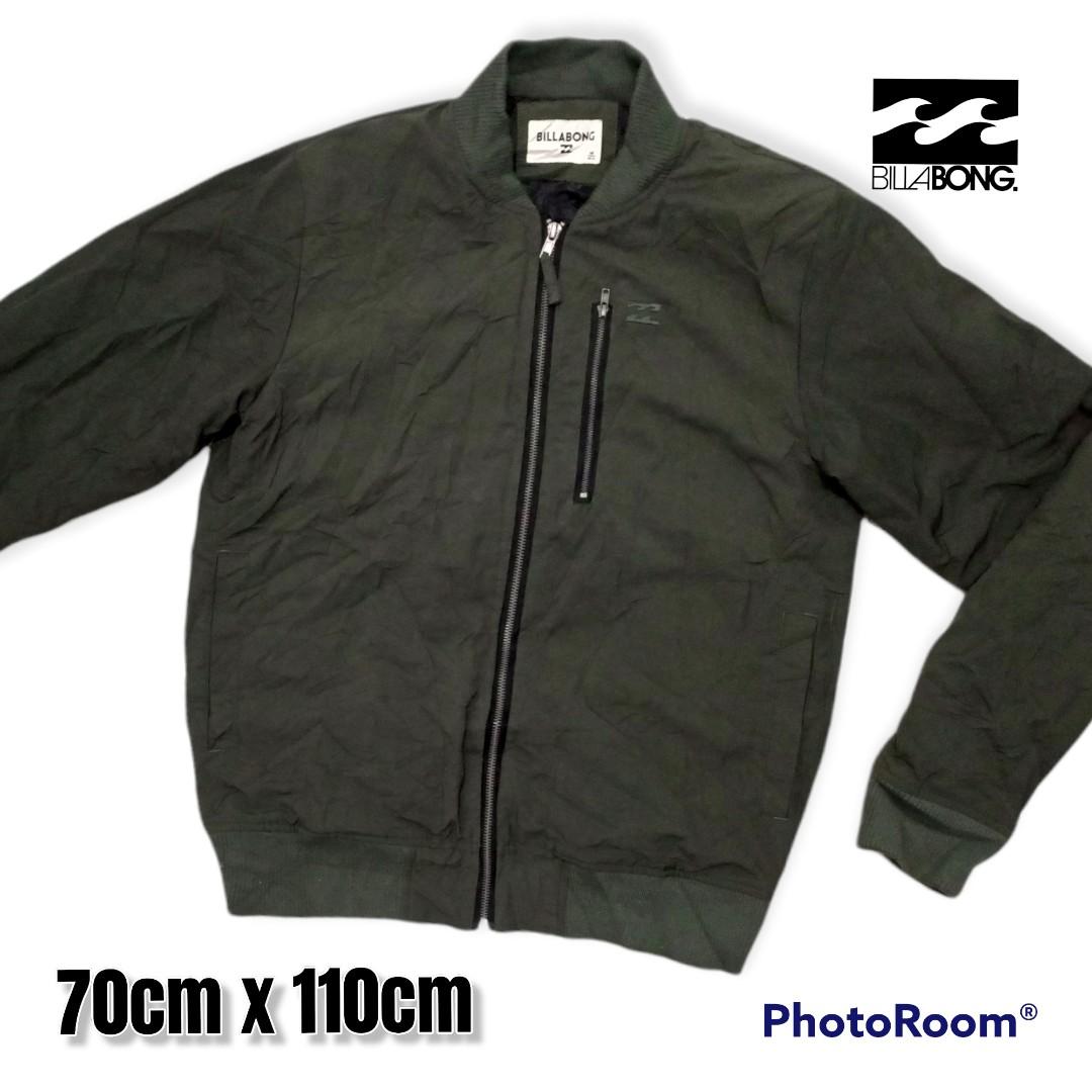 BILLABONG ARMY BOMBER Fesyen Pria Pakaian Baju Luaran di Carousell