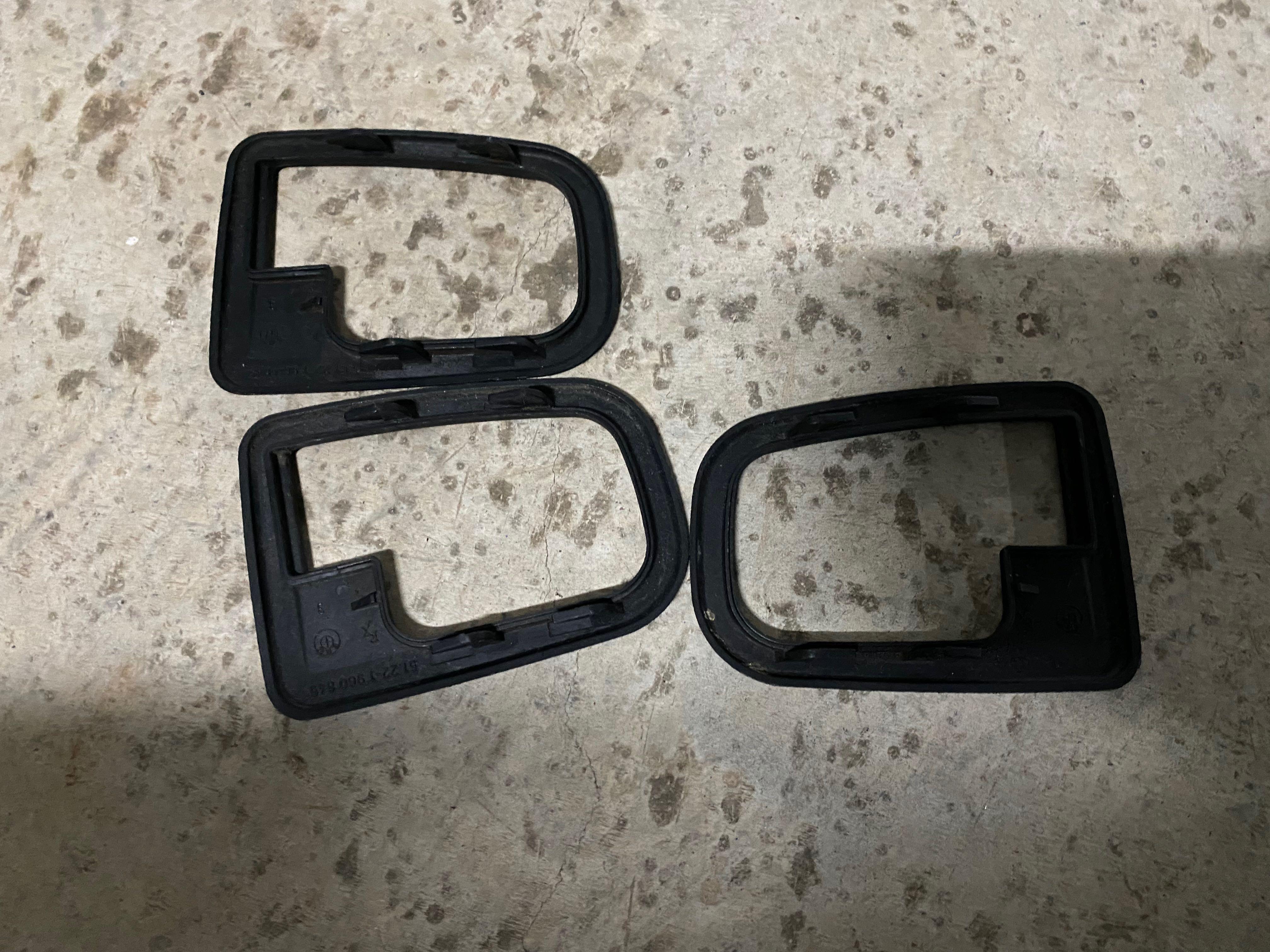 BMW e36 door handle trim, Car Accessories, Accessories on Carousell
