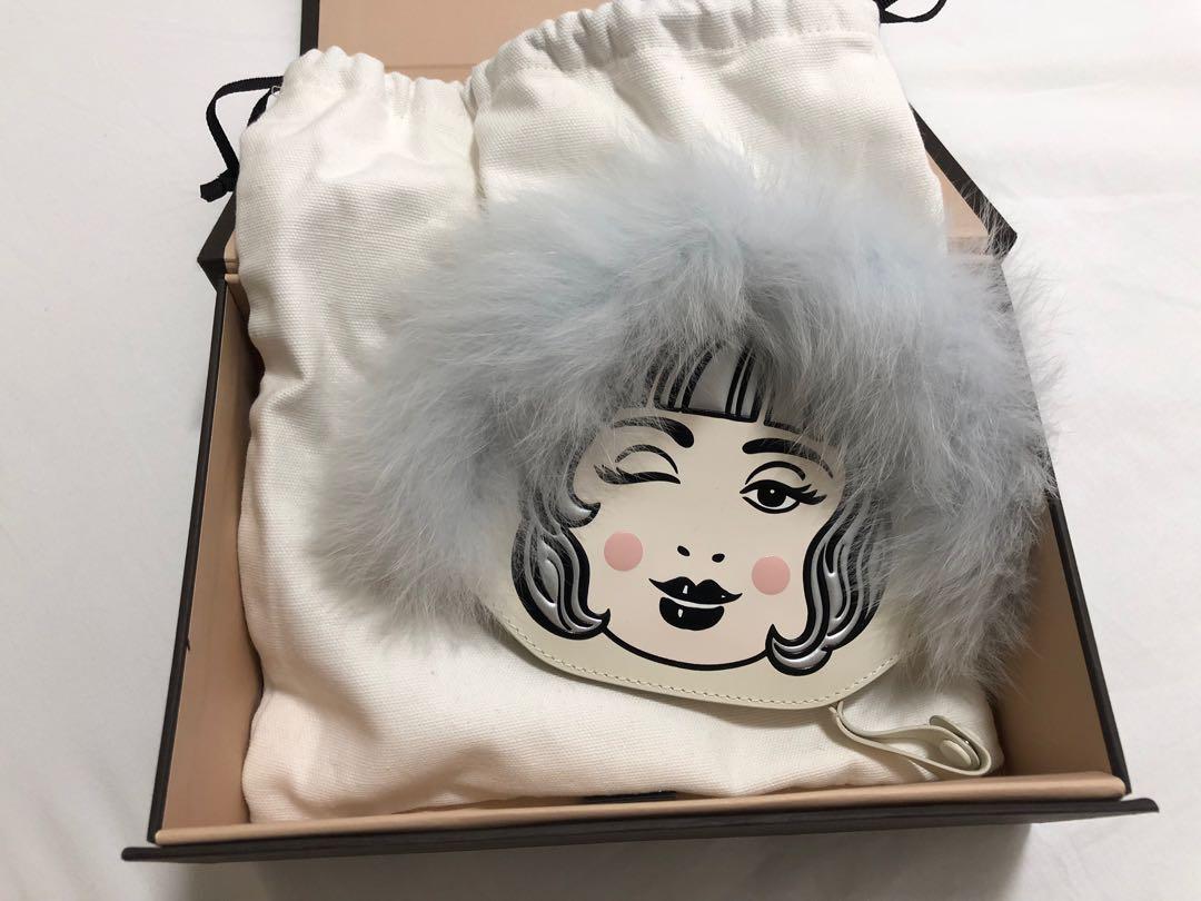 Delvaux coin deals purse