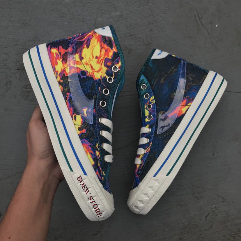 Compass X Tame Impala 38, Fesyen Pria, Sepatu , Sneakers di Carousell