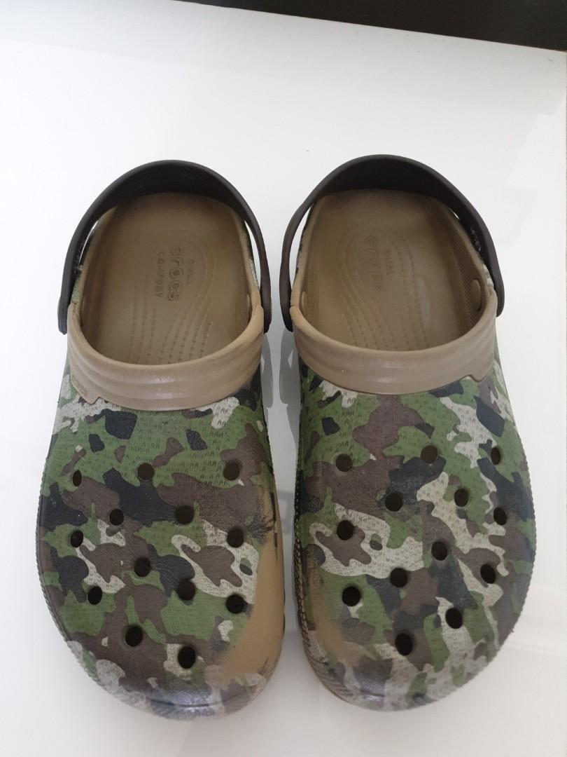 crocs for men size 9